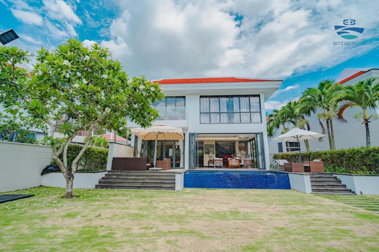 Emblem Sea 3 Bedroom Villas Da Nang Exterior foto