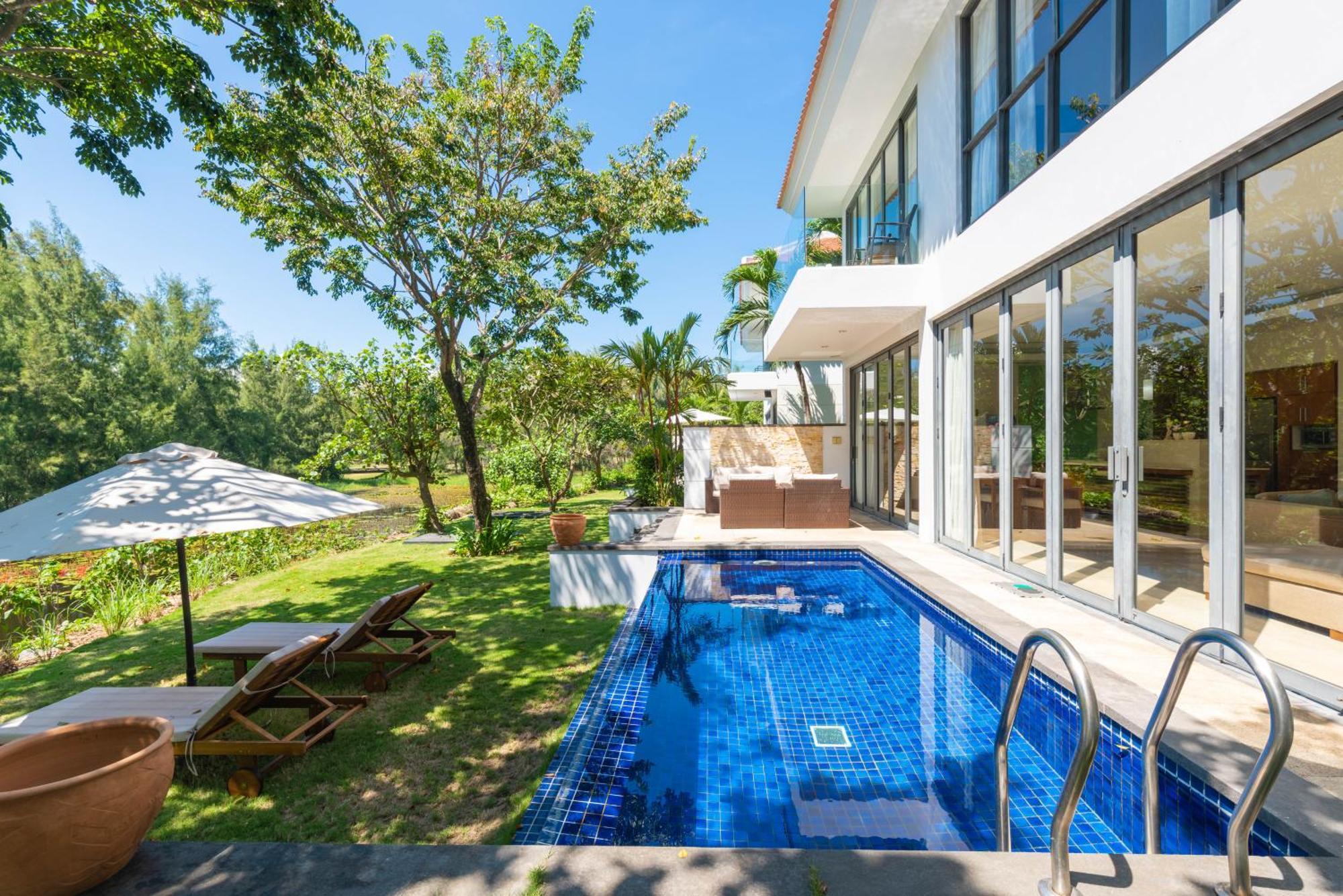 Emblem Sea 3 Bedroom Villas Da Nang Exterior foto