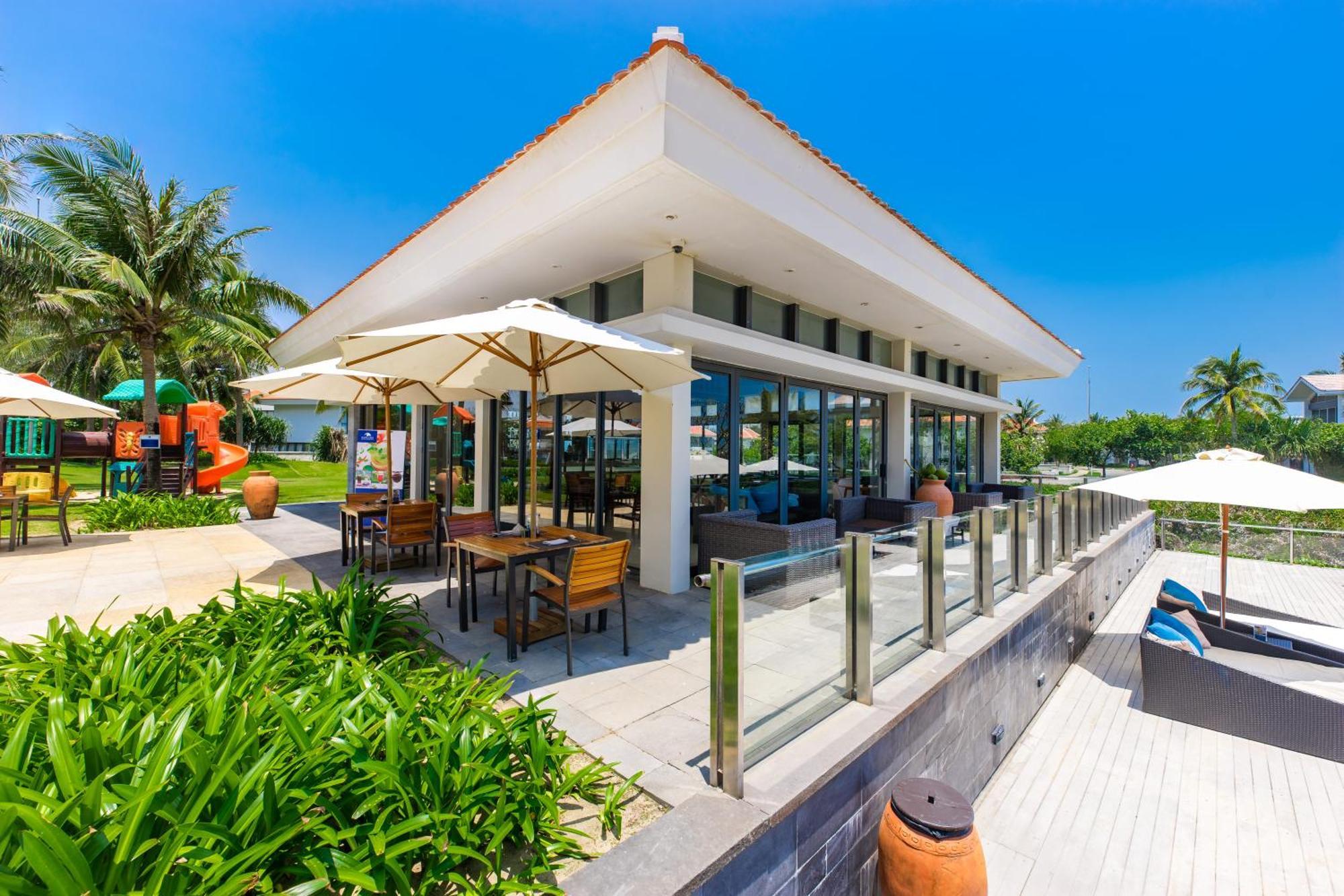 Emblem Sea 3 Bedroom Villas Da Nang Exterior foto